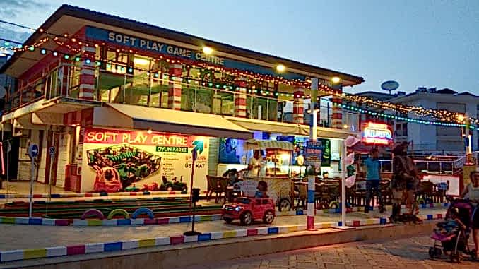 Marmaris Atlantis Su Parkı Akülü Arabalar