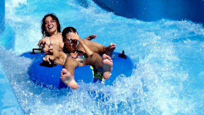 Marmaris Su Parkı - Su Kaydırakları - Vahşi Nehir