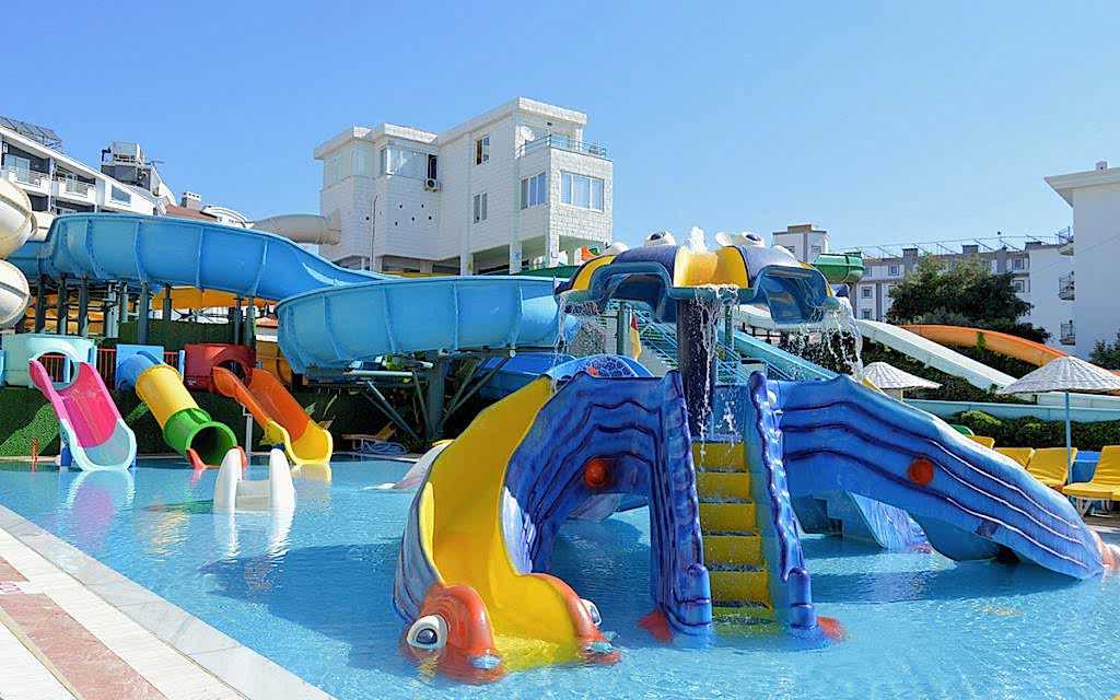Atlantis Marmaris Su Parkı Çocuk Kaydırakları